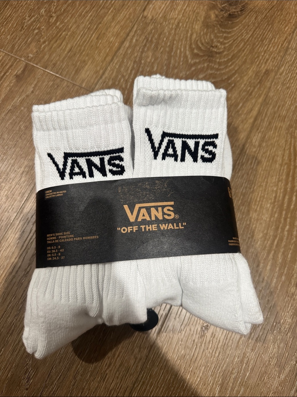6- packs Vans White Crew Athletic Socks with Black Logo
